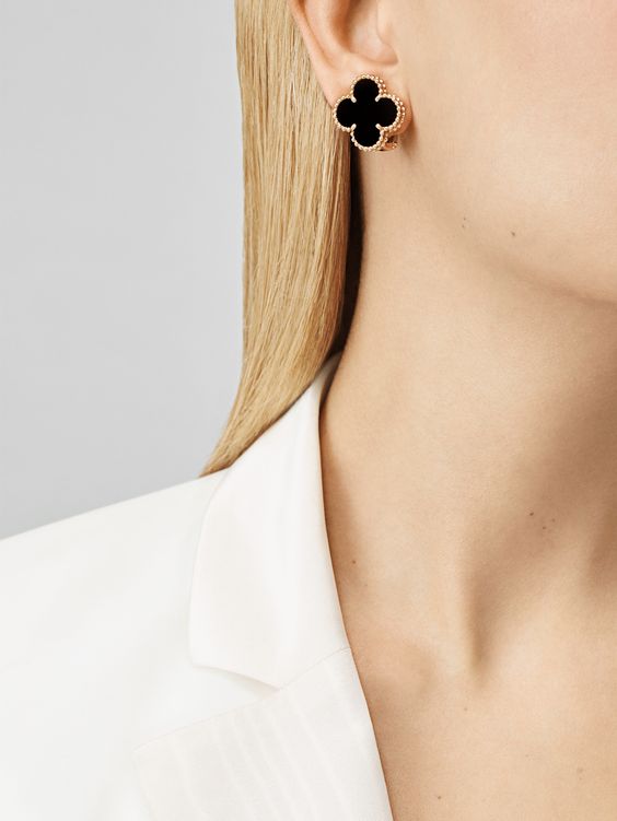 Clover Earrings - Black